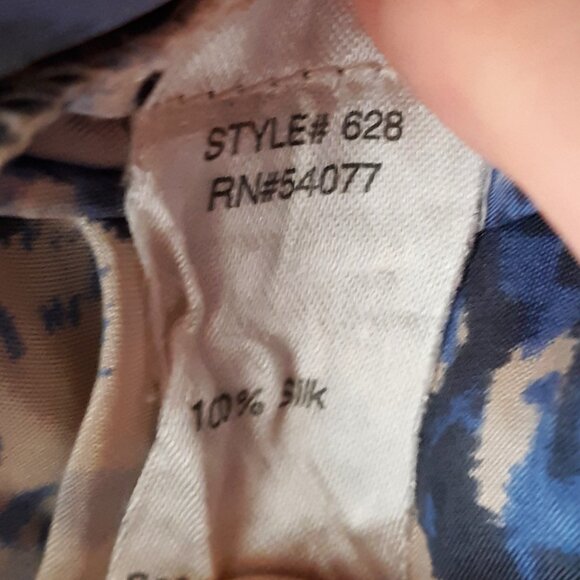 CAbi 100% Silk Blouse Blue Ruffle Animal Print Lightweight Medium - Picture 7 of 7